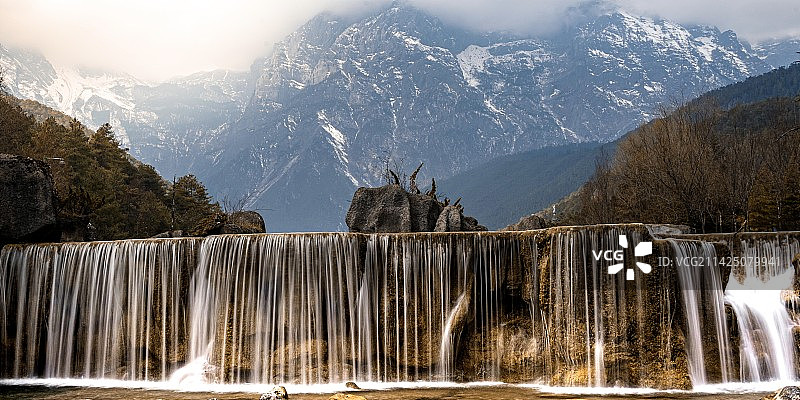 冬季蓝月谷图片素材