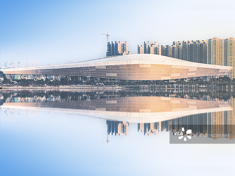 湛江奥林匹克体育中心图片素材