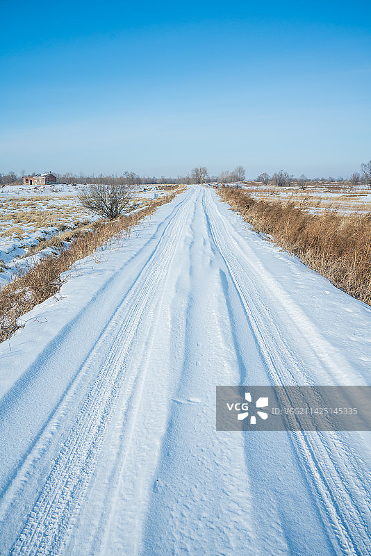 雪地公路，乡村公路图片素材
