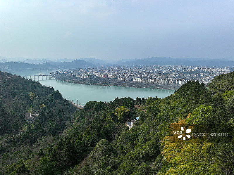 四川省南充市阆中市阆中古城东山园林大佛寺景区航拍图片素材