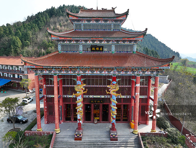 四川省南充市南部县万年镇万年寺航拍图片素材
