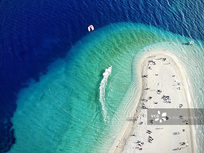上帝视角下的地中海·尖角沙滩️图片素材