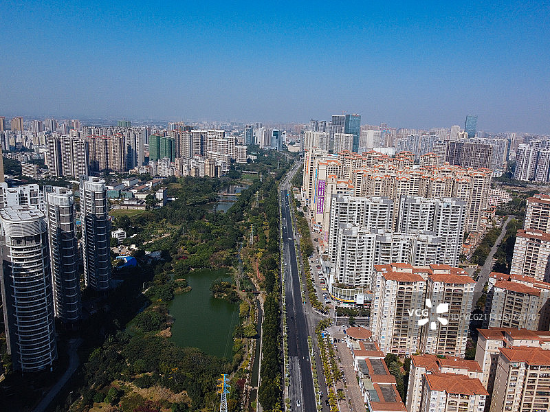 湛江 新海上城市 霞山区 远东广场 绿华路 绿塘河湿地公园图片素材