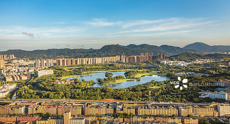 塘朗山全景图片素材
