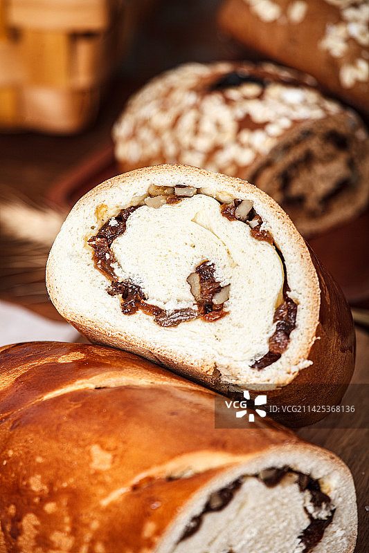 核桃仁大列巴图片素材