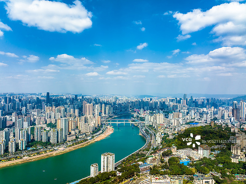 航拍重庆嘉陵江蓝天白云风光图片素材