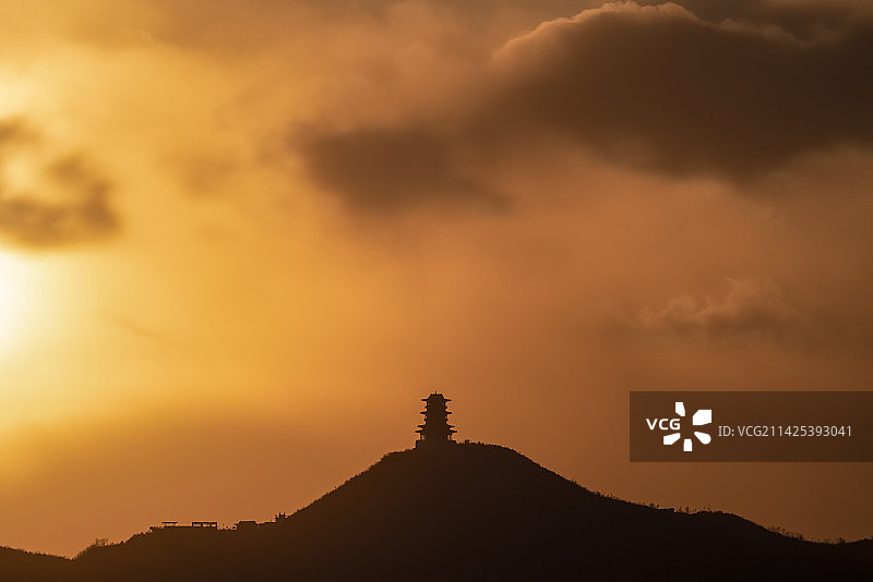 北京市门头沟山顶定都阁日落建筑物图片素材