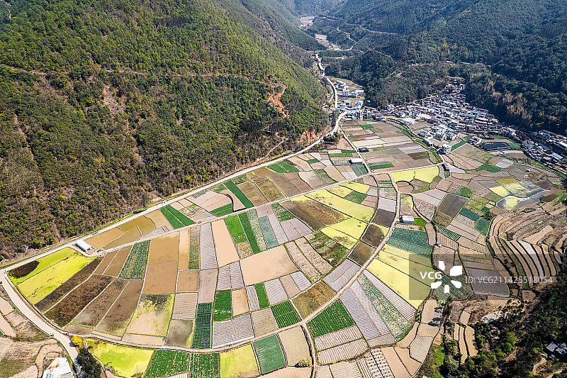 云南省红河州石屏县田园风光图片素材