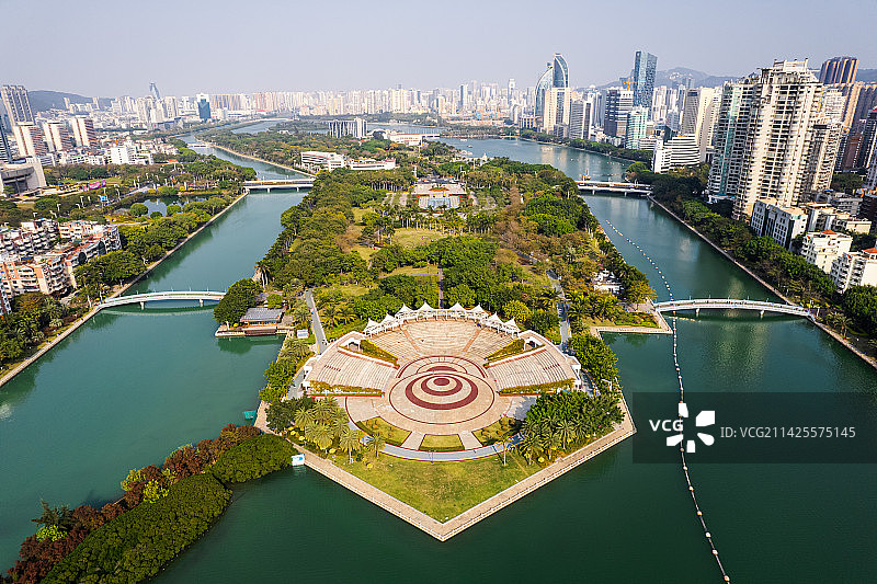 厦门筼筜湖 白鹭洲公园水上广场 晴天下午航拍图片素材