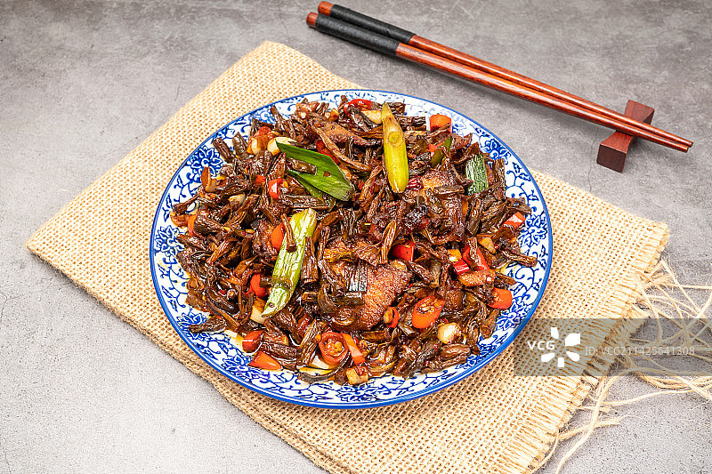 干豆角红烧肉，中国菜品，中餐图片素材