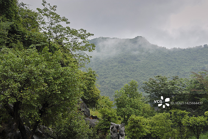 英德，宝晶宫，天鹅湖，自然风景区，国际旅游度假区，图片素材