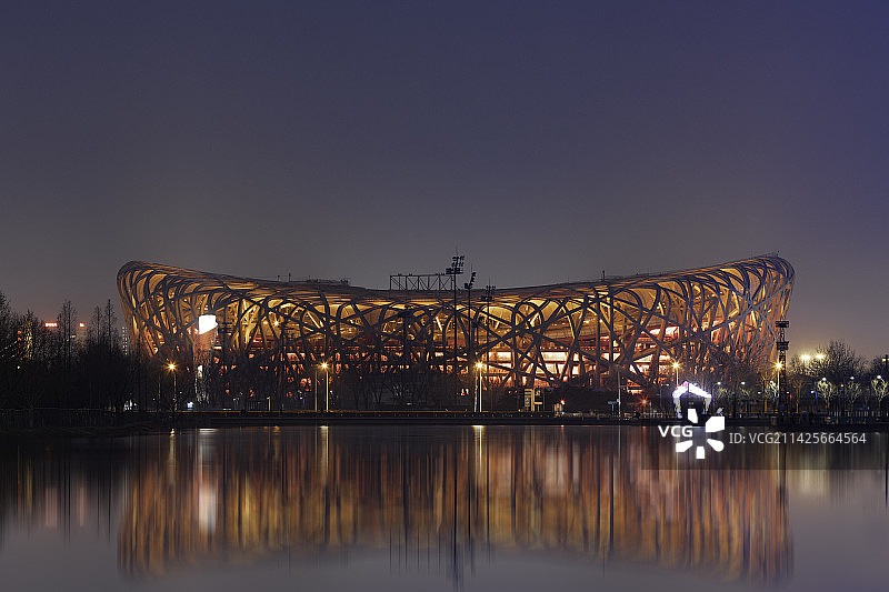 北京鸟巢体育场夜景图片素材