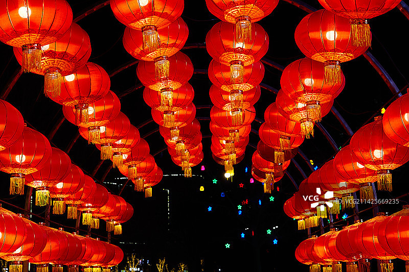 糖葫芦般的灯笼图片素材
