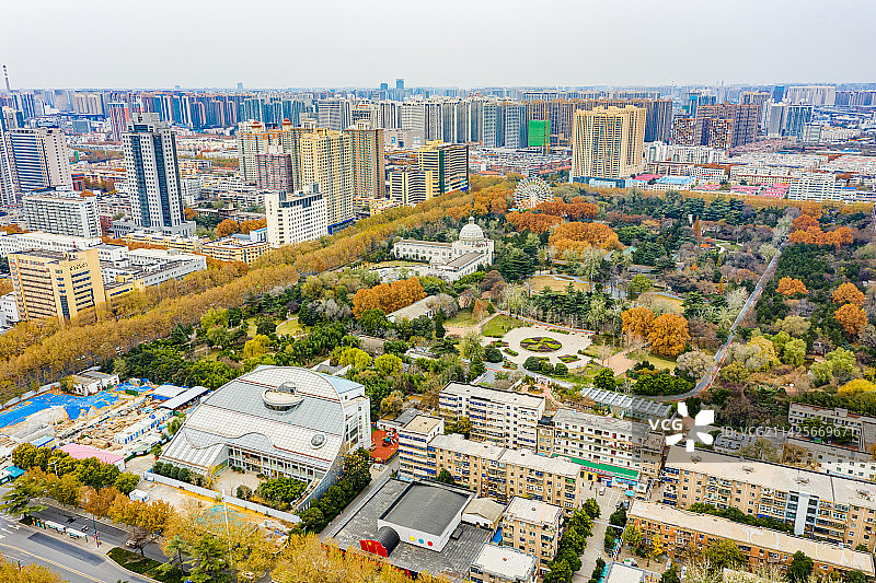 航拍郑州碧沙岗公园冬日风光图片素材