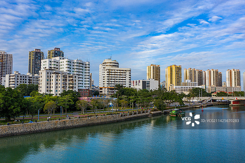航拍海南海口海甸河 海口海甸溪天然水道 南渡江分流入海口图片素材