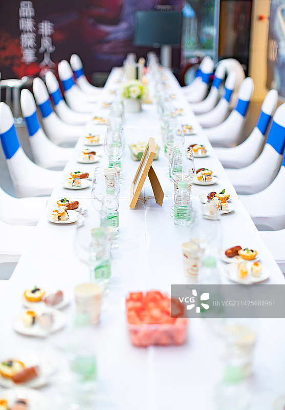 宴会庆典摆盘图片素材