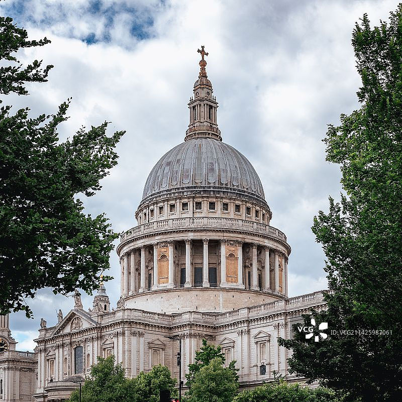 伦敦圣保罗大教堂图片素材