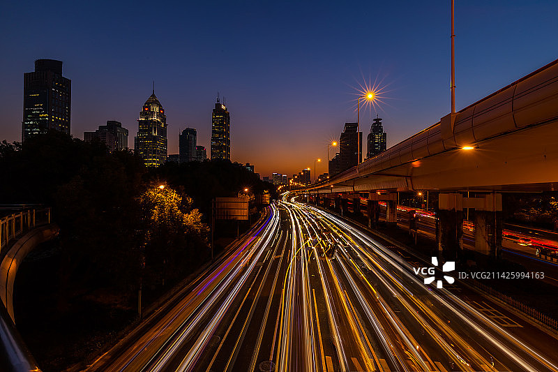 上海的夜景图片素材