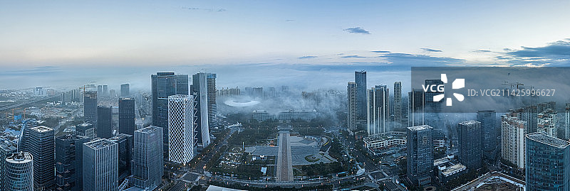 宝安中心平流雾云海图片素材