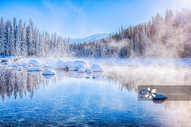 冬的温馨（喀纳斯）图片素材