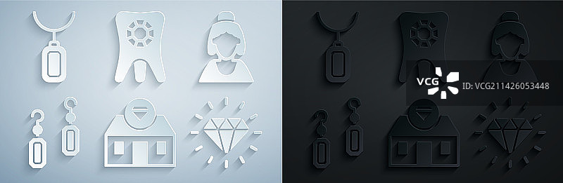 珠宝店顾问与耳环套装图片素材