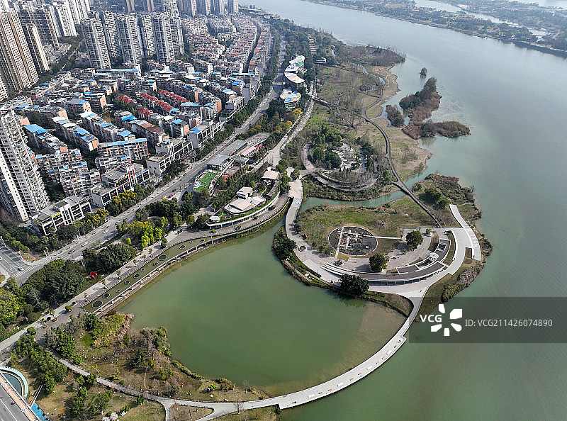 四川省遂宁市市民中心观音湖五彩缤纷湿地公园航拍图片素材