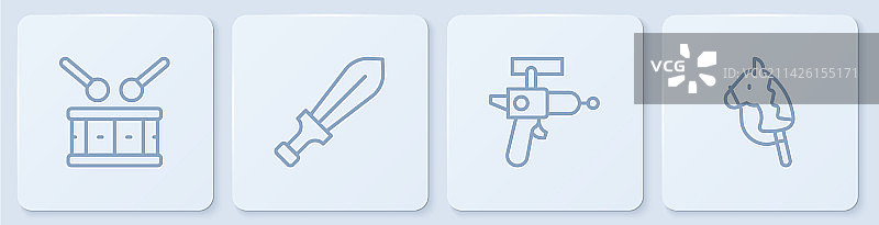 架子鼓、鼓槌、射线枪、玩具剑图片素材