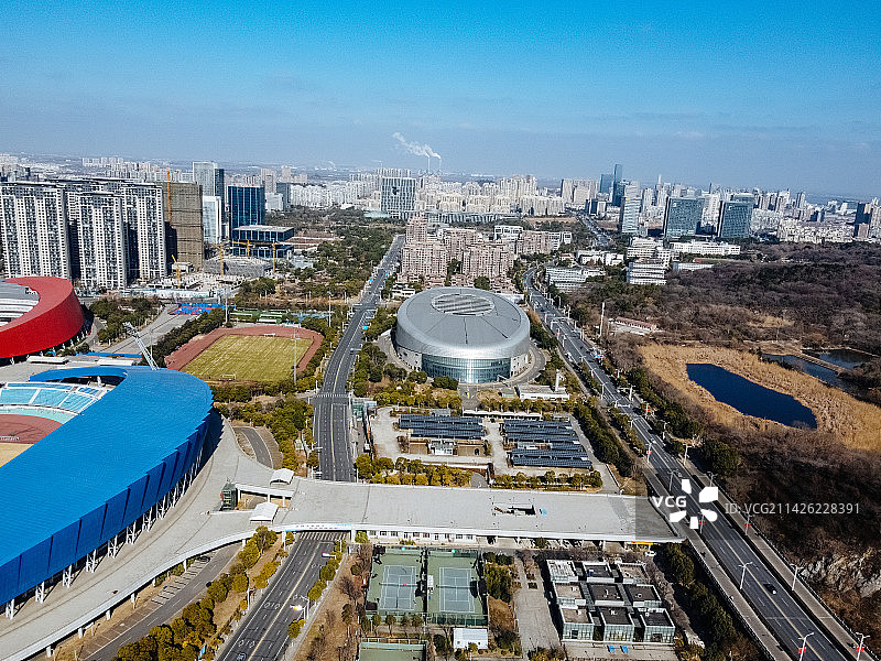 镇江 体育会展中心 九华山路 白龙湖公园 工人大厦 南山景园 南徐大道 国投商务广场图片素材