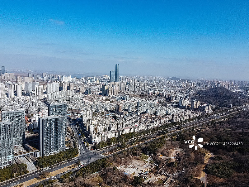 镇江 体育会展中心 九华山路 白龙湖公园 工人大厦 南山景园 南徐大道 国投商务广场图片素材