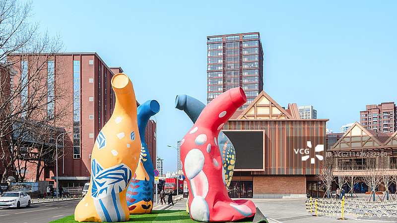 青岛啤酒街雕塑图片素材