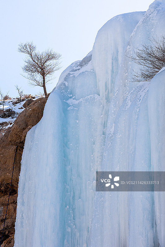 阿拉善左旗南寺冰瀑布风光图片素材