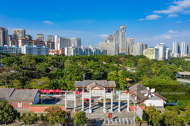航拍海南海口五公祠及海口市博物馆 古典寺庙园林景观建筑群 海南贬谪文化发祥地图片素材