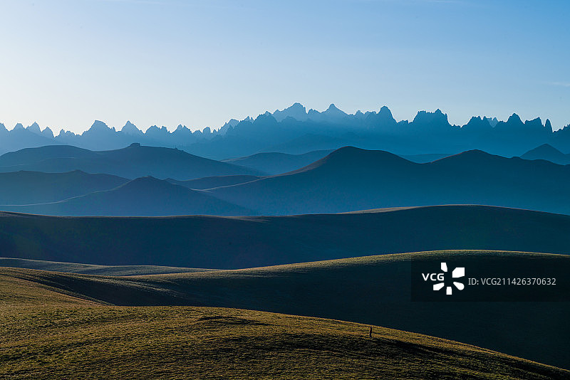 草原山川图片素材