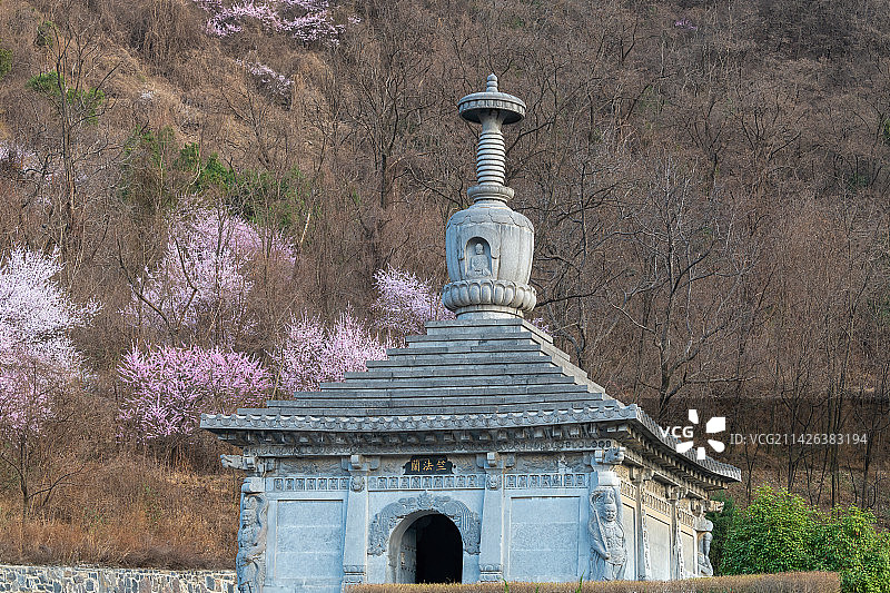 郑州巩义青龙山慈云寺建筑 春天图片素材