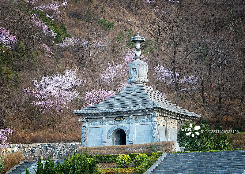 郑州巩义青龙山慈云寺建筑 春天图片素材