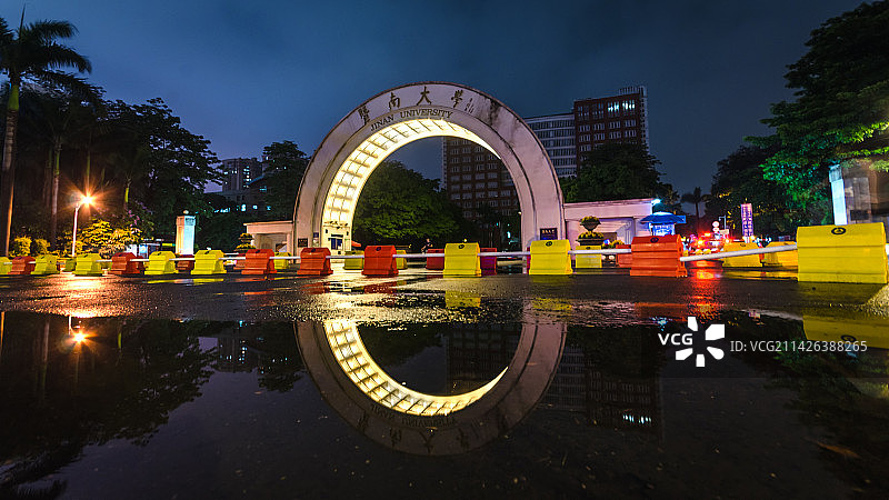暨南大学夜景图片素材
