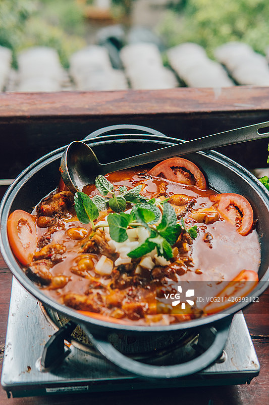 桂林漓江啤酒鱼套餐图片素材