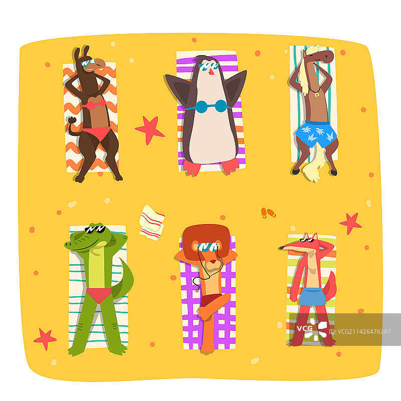 在沙滩上晒日光浴图片素材