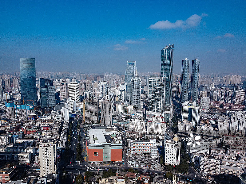 无锡 南禅寺 三阳广场 财富大厦 大东方百货 云蝠大厦 南长街 解放路 苏宁图片素材