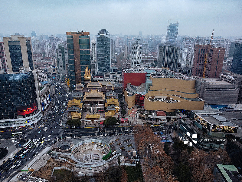 上海 静安寺 静安公园 久光百货 南京西路 高和大厦 晶品大厦图片素材