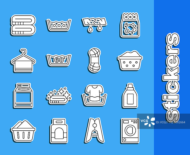 清洁剂瓶和水槽图片素材