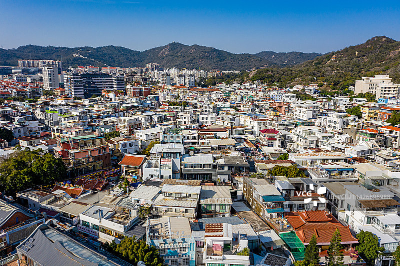 航拍福建厦门曾厝垵文创村 沿海小渔村文艺社区图片素材