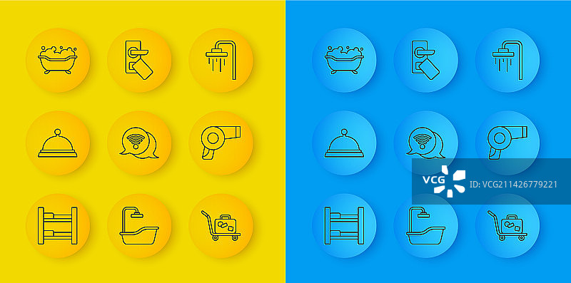 线性酒店客房的床和食物托盘图片素材