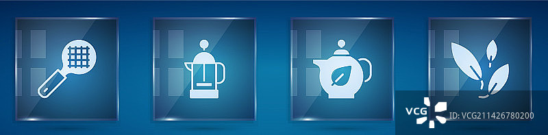 带手柄的滤茶器、法式滤压壶和茶壶组合图片素材