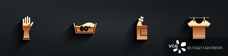 橡胶手套、洗涤液和水瓶套装图片素材