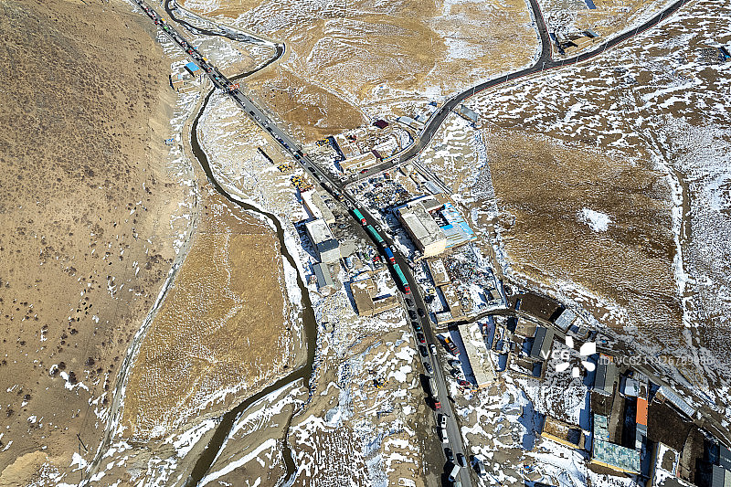 四川省甘孜藏族自治州雅江县 盘山公路自驾游图片素材