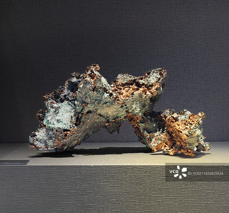 矿石标本，自然铜图片素材