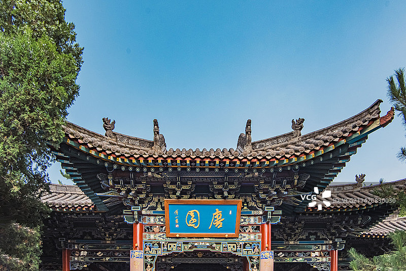 山西省太原市晋源区全国重点文物保护单位晋祠的夏季古建筑风光摄影图片素材