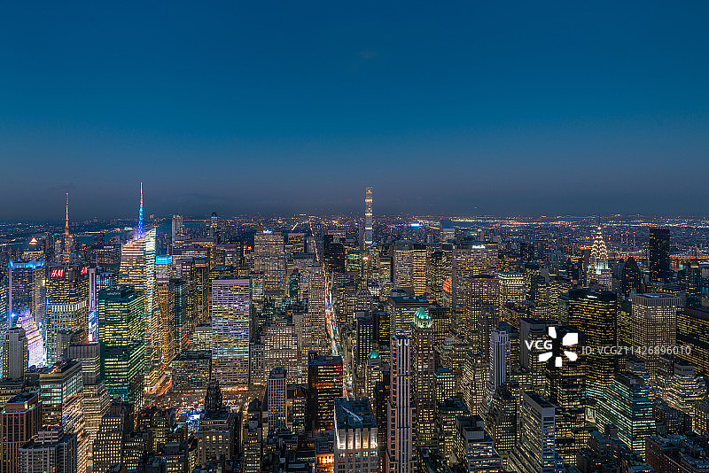 美国纽约城市天际线黄昏夜景图片素材