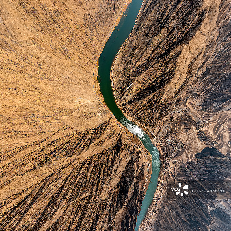 宁夏中卫北长滩段黄河初春航拍20230309图片素材